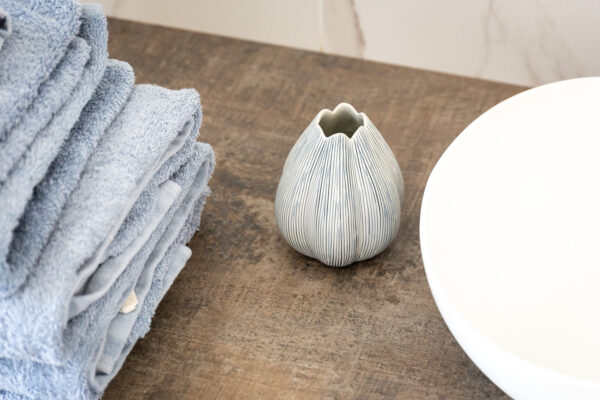 p-dit_productshoot_sept19_bart-janse-30 Tulipé Vase - Blue Line